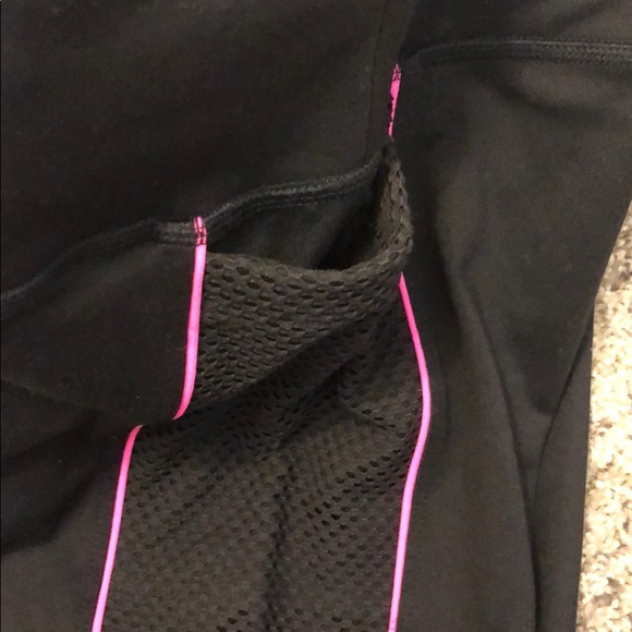 Ultimate legging from Pink - Picture 4 of 4